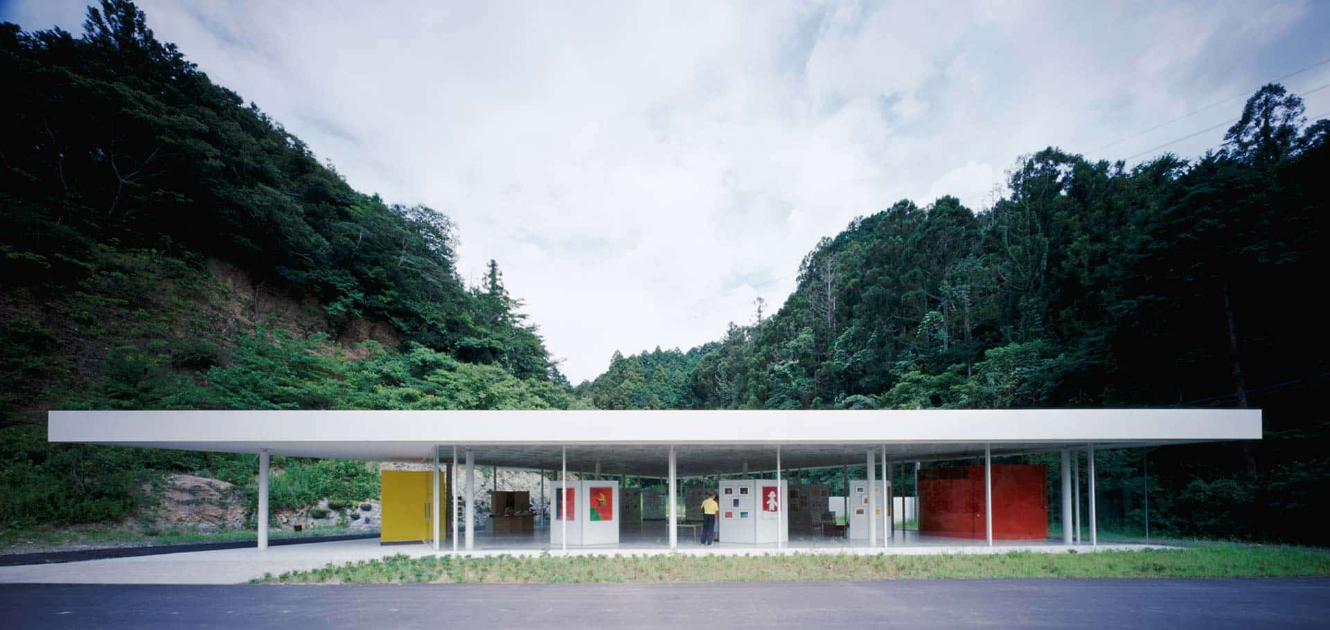 Nemunoki Children's Art Museum - Shigeru Ban